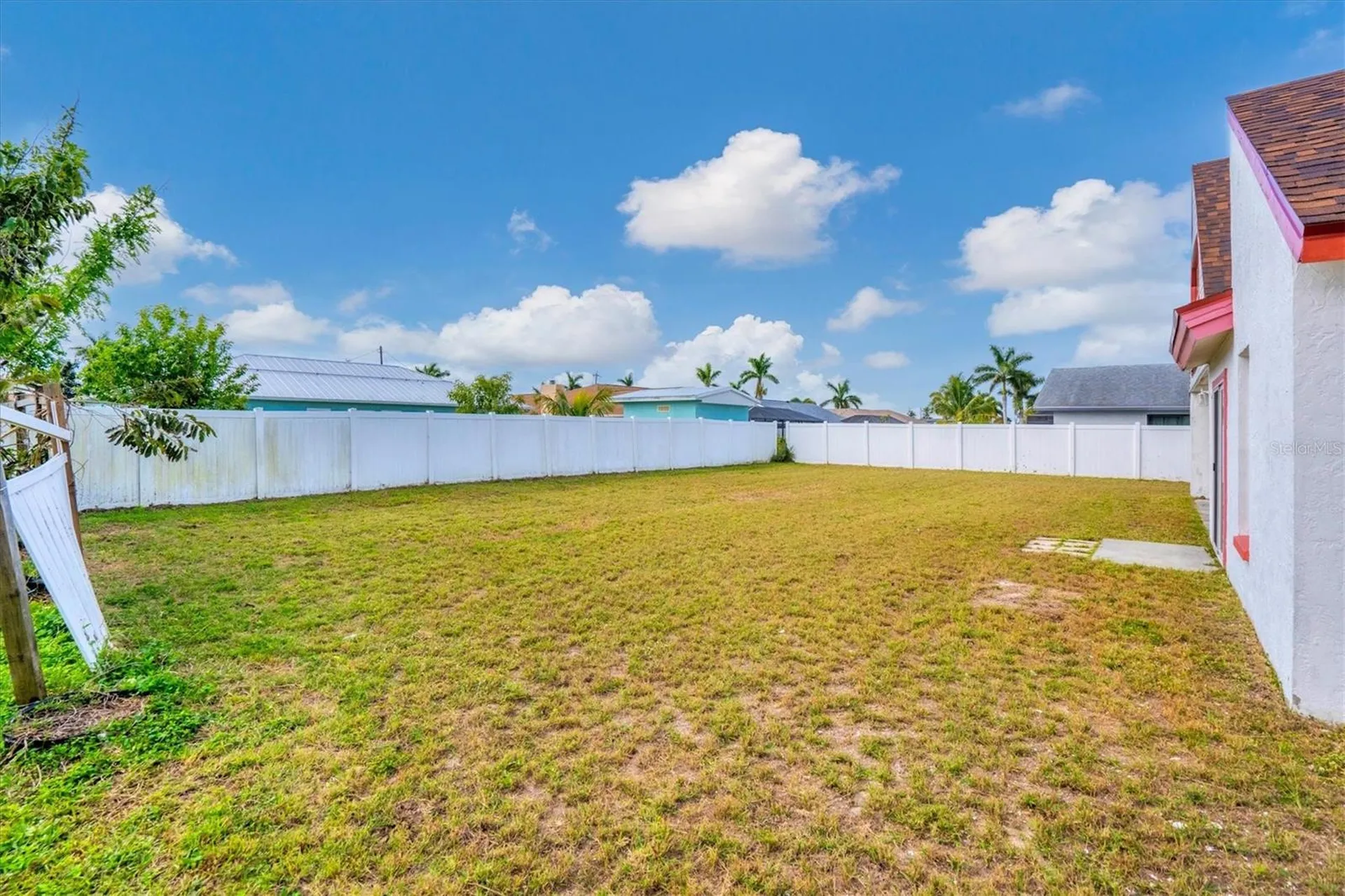 1930 Viscaya Parkway Cape Coral FL 33990