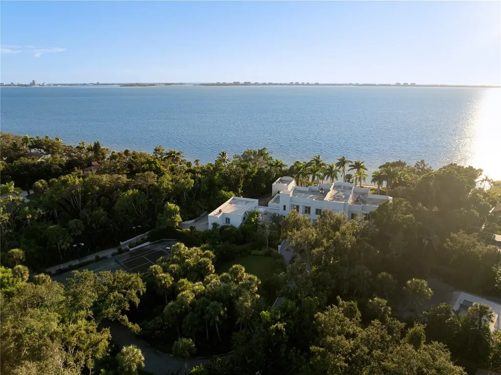 3315 Bay Shore Road Sarasota FL 34234