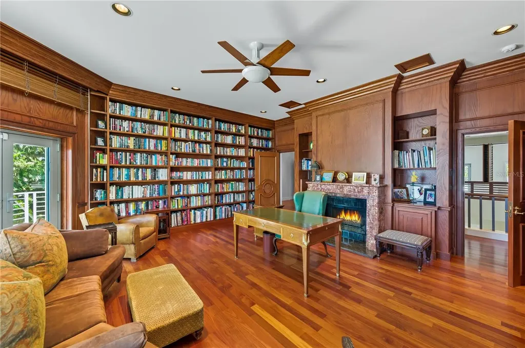 3315 Bay Shore Road Sarasota FL 34234