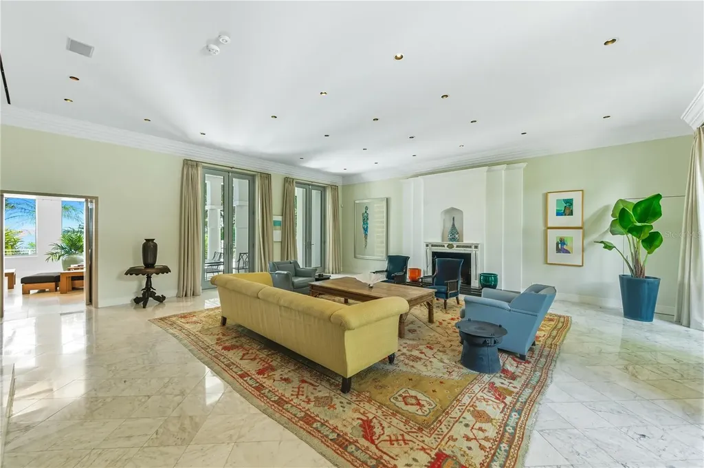 3315 Bay Shore Road Sarasota FL 34234