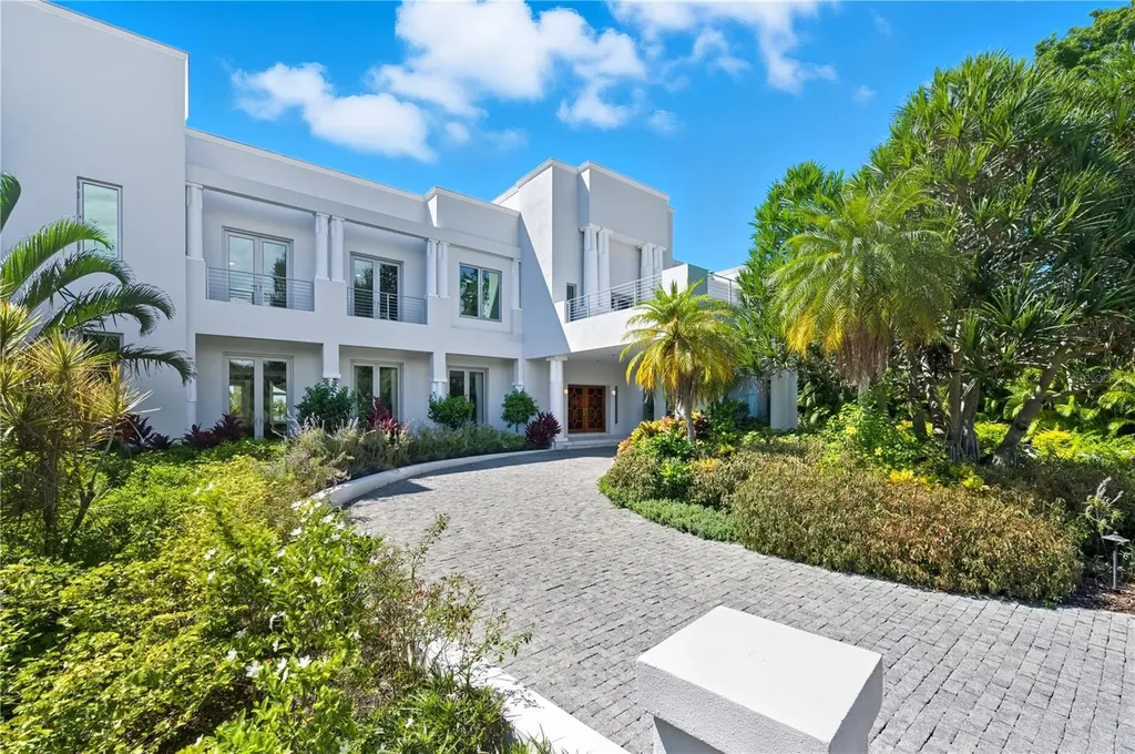 3315 Bay Shore Road Sarasota FL 34234