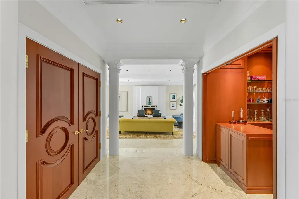 3315 Bay Shore Road Sarasota FL 34234