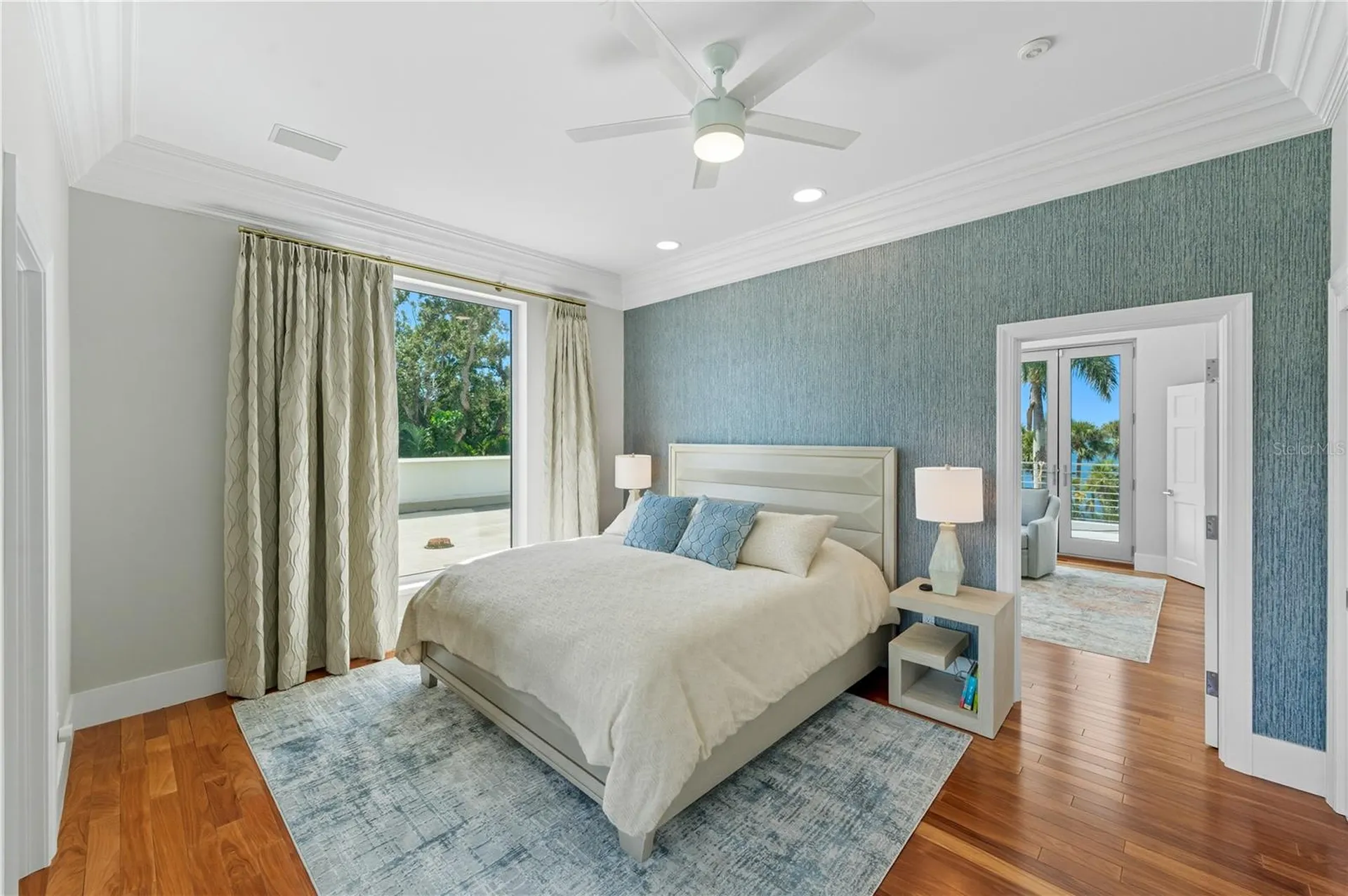 3315 Bay Shore Road Sarasota FL 34234