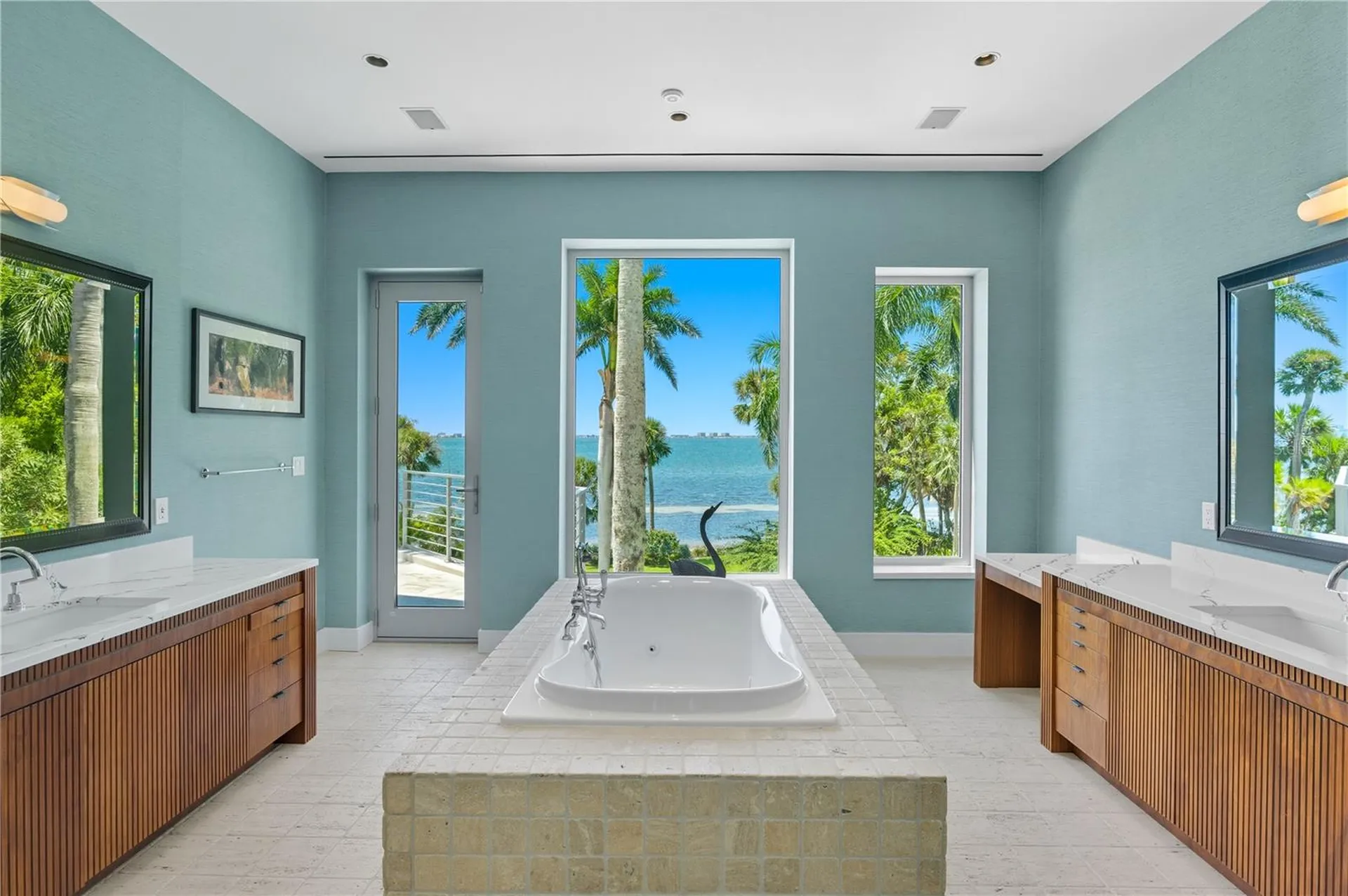 3315 Bay Shore Road Sarasota FL 34234