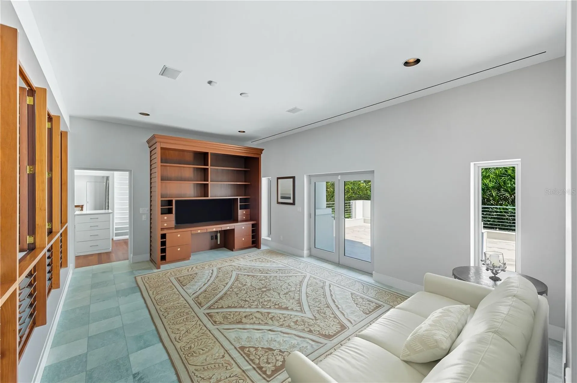 3315 Bay Shore Road Sarasota FL 34234