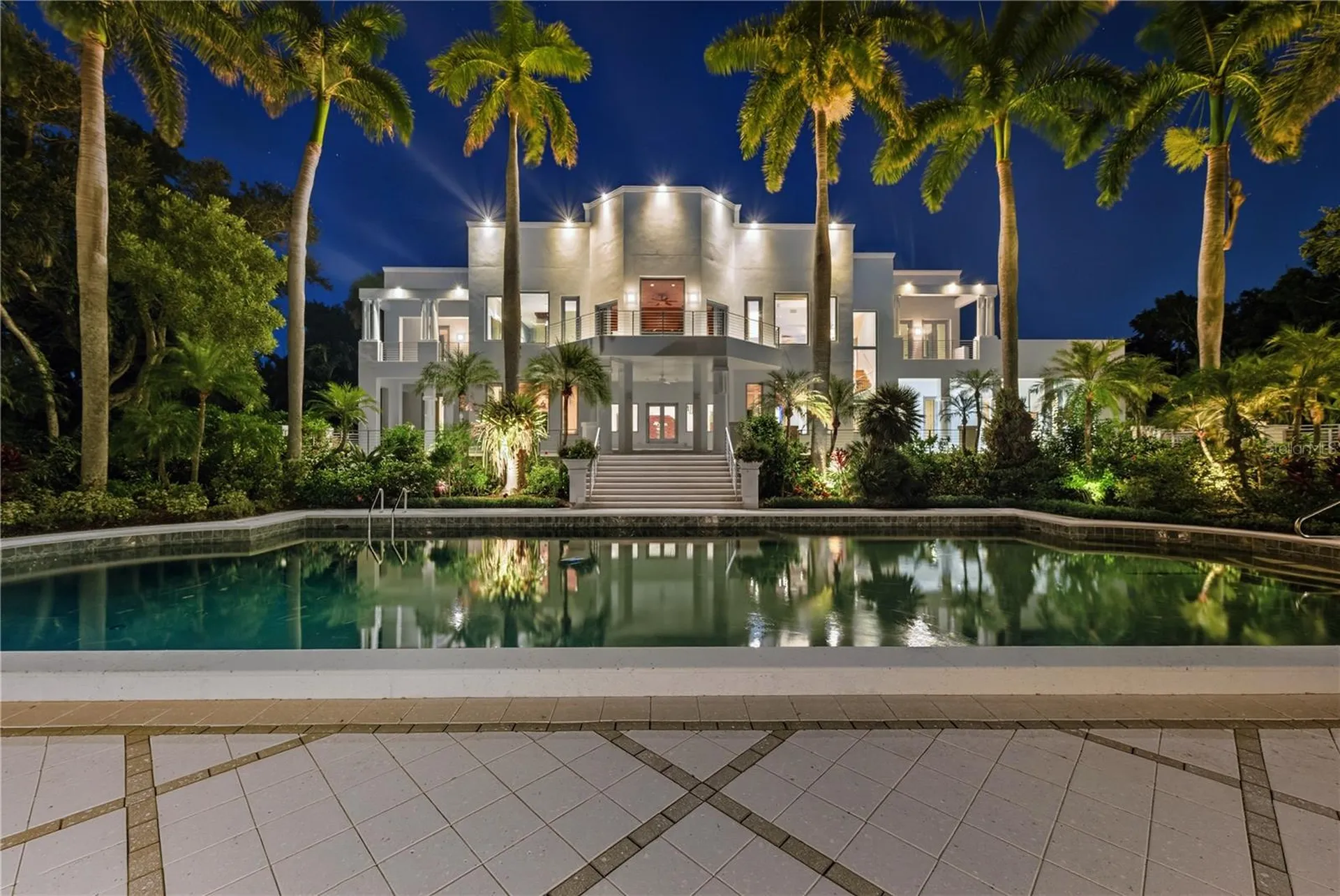 3315 Bay Shore Road Sarasota FL 34234