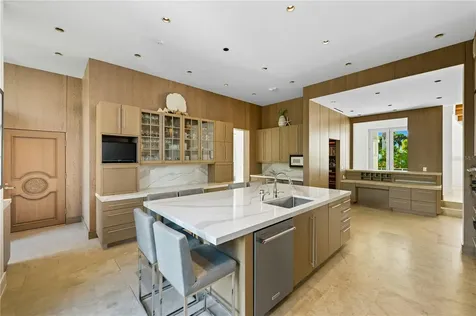3315 Bay Shore Road Sarasota FL 34234