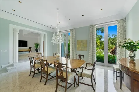 3315 Bay Shore Road Sarasota FL 34234
