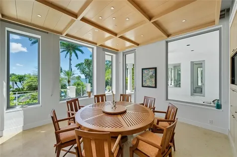 3315 Bay Shore Road Sarasota FL 34234