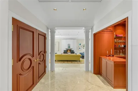 3315 Bay Shore Road Sarasota FL 34234