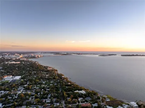 3315 Bay Shore Road Sarasota FL 34234