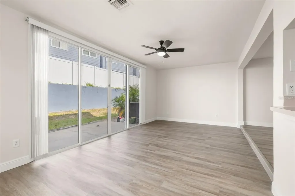 142 Mango Drive Davenport FL 33897