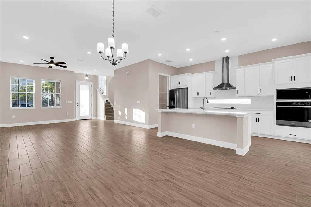 10205 Pearson Avenue Orlando FL 32827