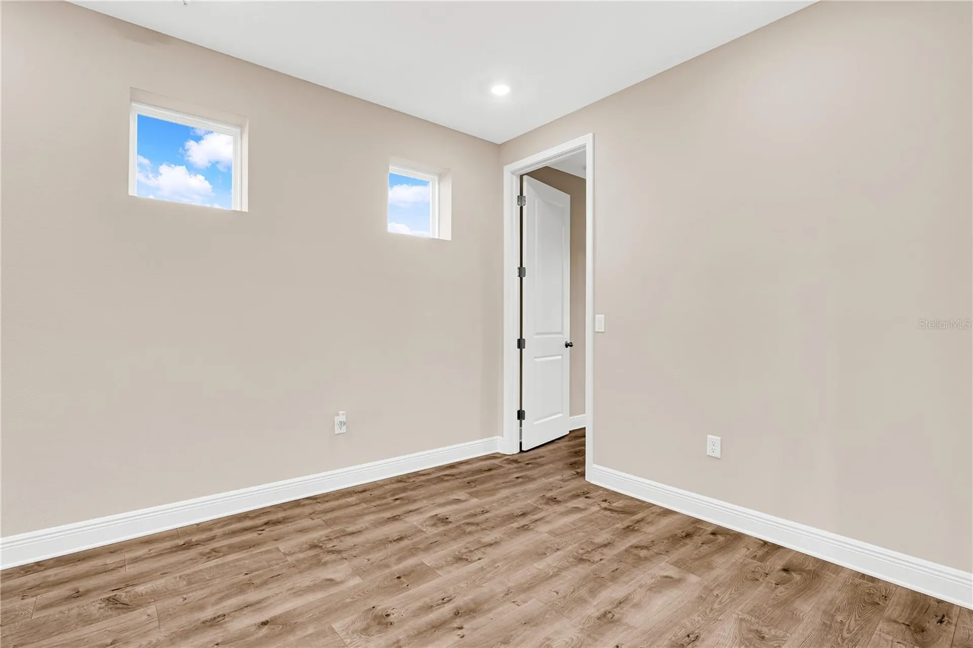 10205 Pearson Avenue Orlando FL 32827