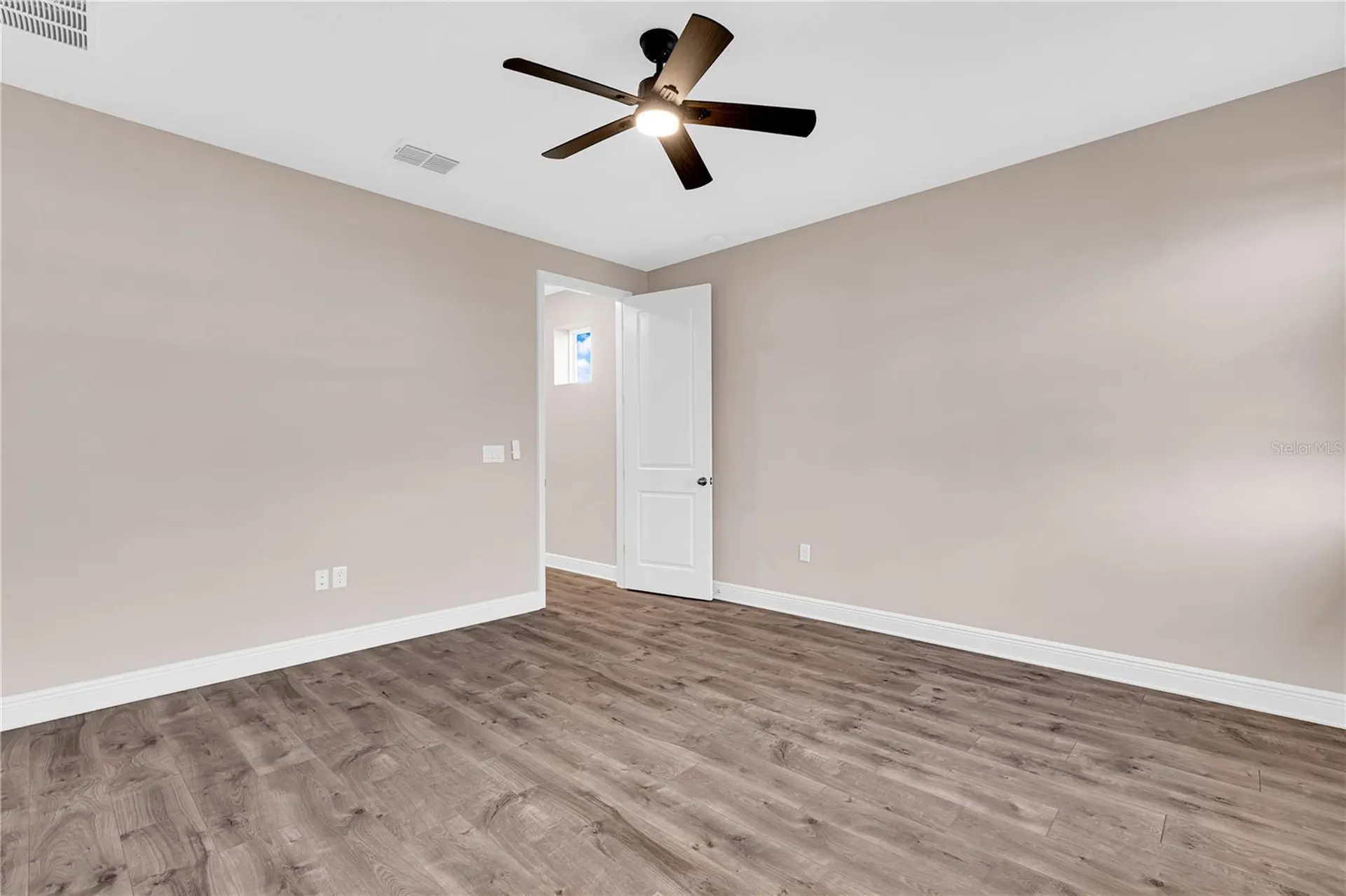 10205 Pearson Avenue Orlando FL 32827