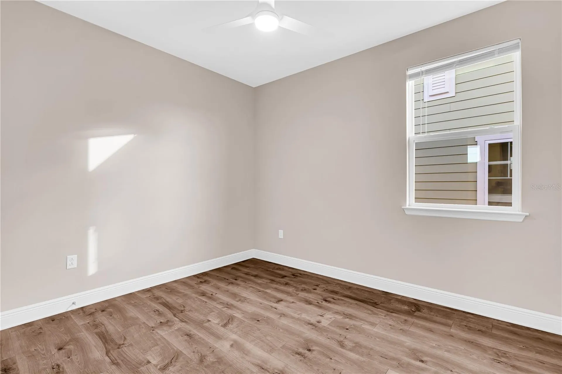 10205 Pearson Avenue Orlando FL 32827