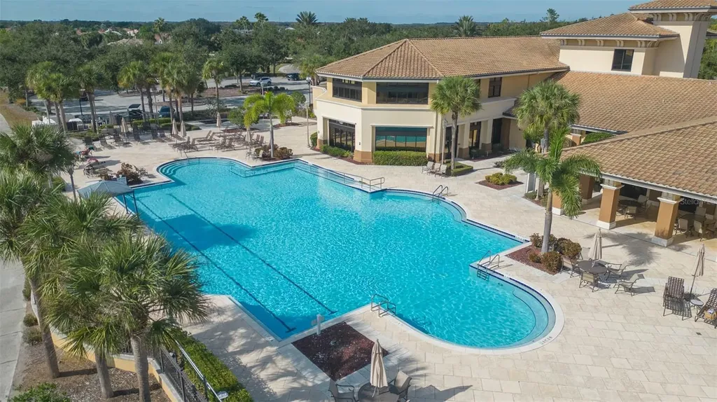 712 Chipper Drive Sun City Center FL 33573