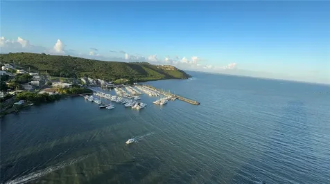 Cond Dos Marinas II Fajardo PR 00738