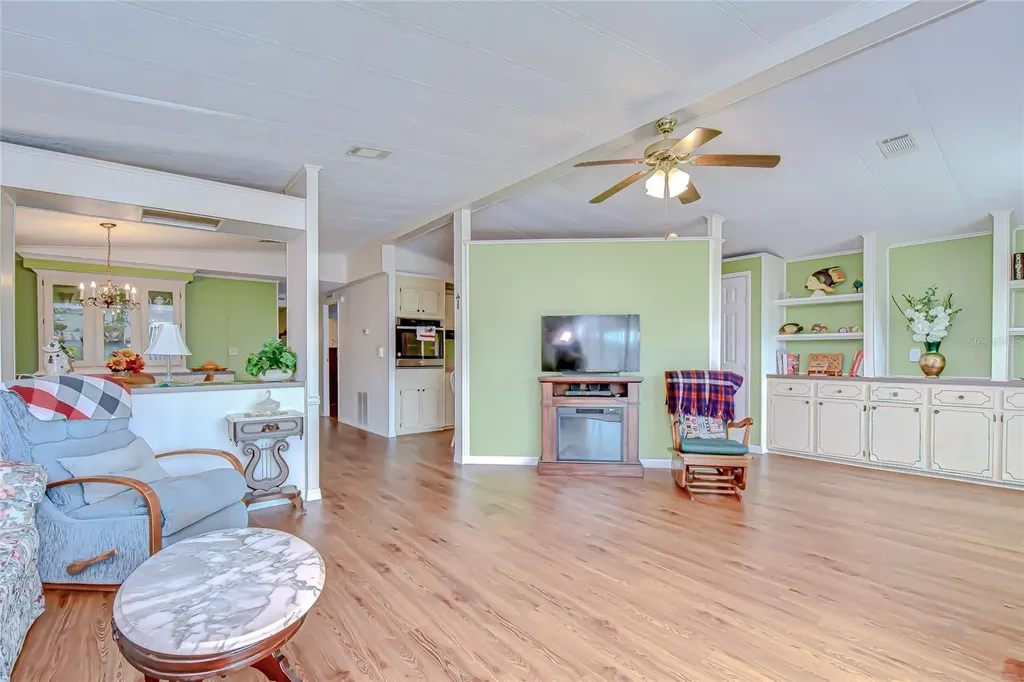 35827 Brisa Drive Zephyrhills FL 33541