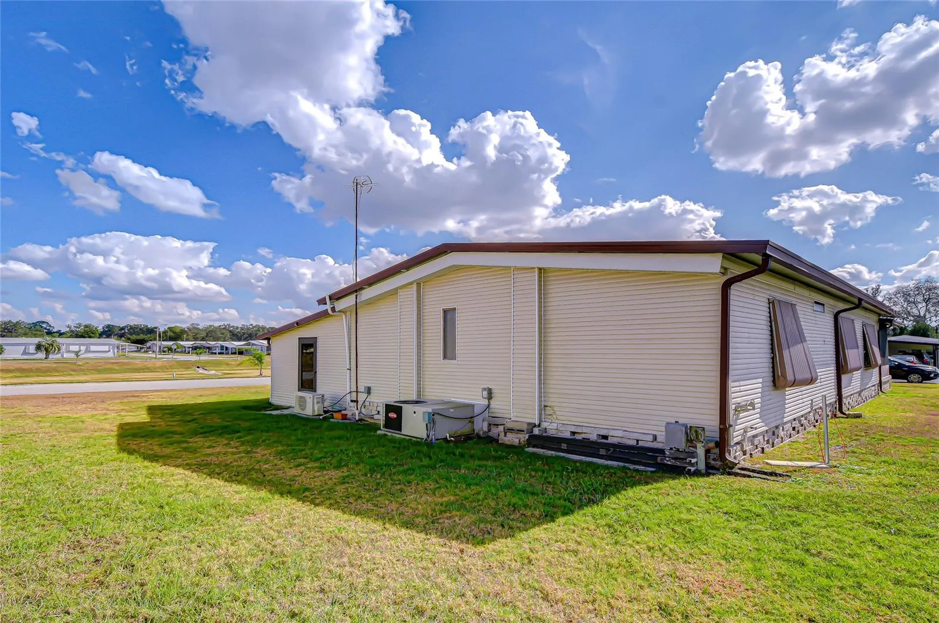 35827 Brisa Drive Zephyrhills FL 33541