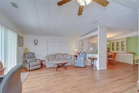 35827 Brisa Drive Zephyrhills FL 33541
