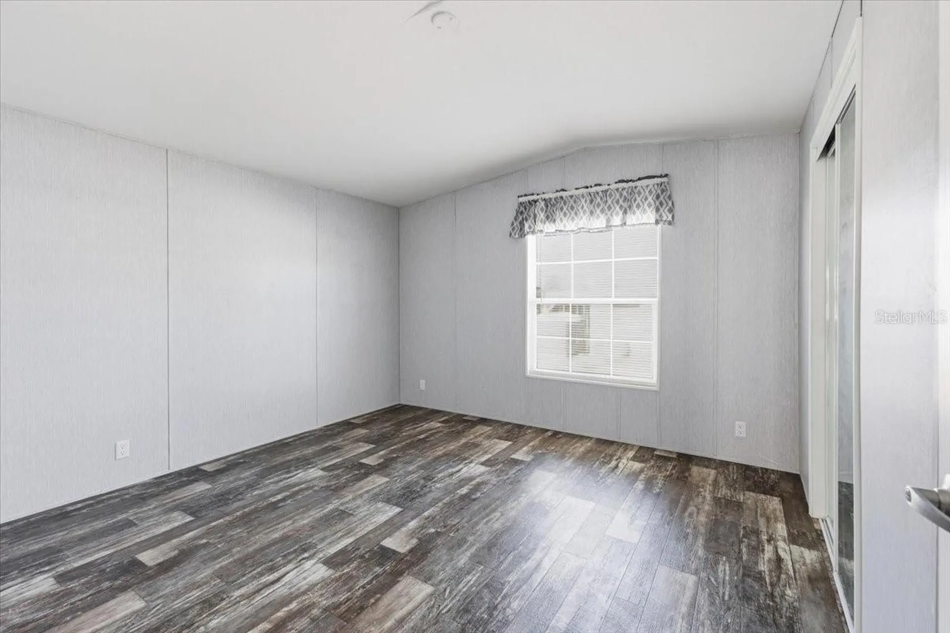 1800 Englewood Road Englewood FL 34223