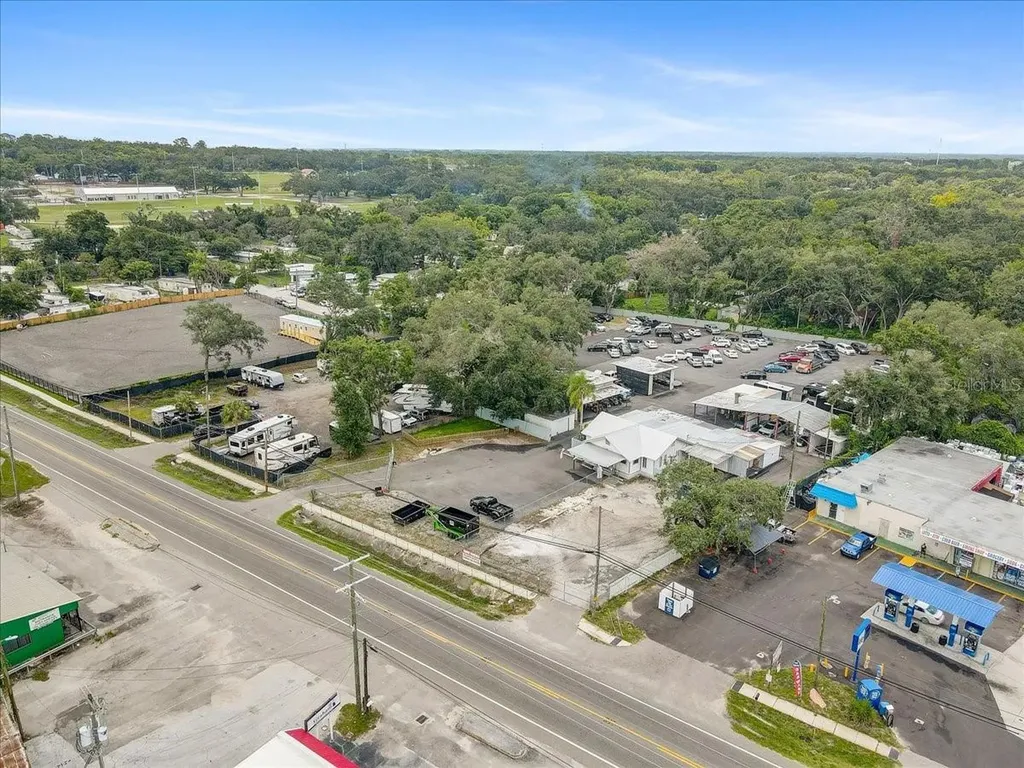 11309 E 92 Highway Seffner FL 33584