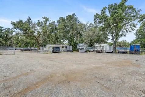 11309 E 92 Highway Seffner FL 33584