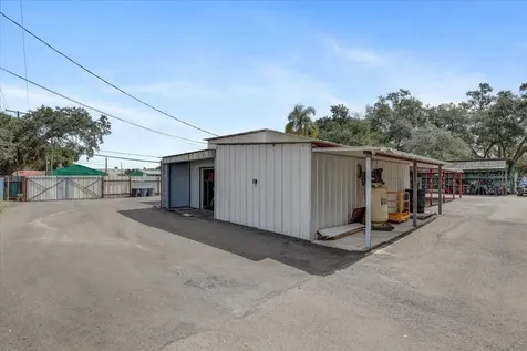 11309 E 92 Highway Seffner FL 33584