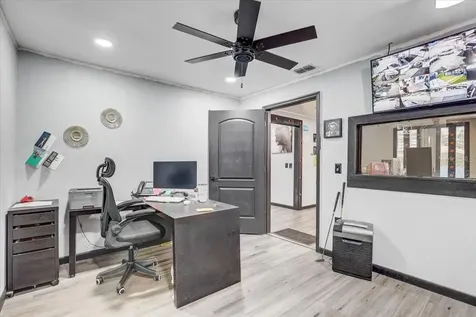 11309 E 92 Highway Seffner FL 33584
