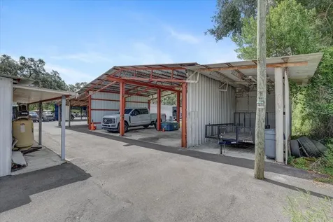 11309 E 92 Highway Seffner FL 33584