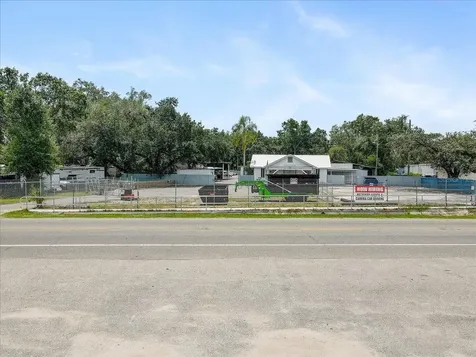 11309 E 92 Highway Seffner FL 33584
