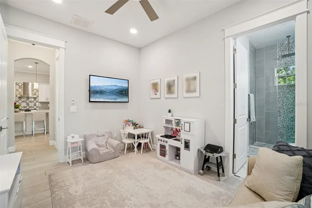 3203 W Fielder Street Tampa FL 33611