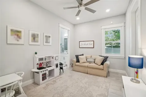 3203 W Fielder Street Tampa FL 33611