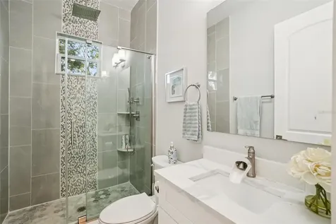 3203 W Fielder Street Tampa FL 33611