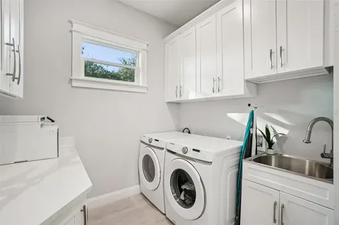 3203 W Fielder Street Tampa FL 33611