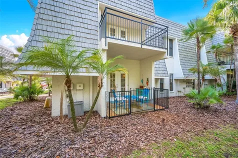 708 Lyndhurst Dunedin FL 34698