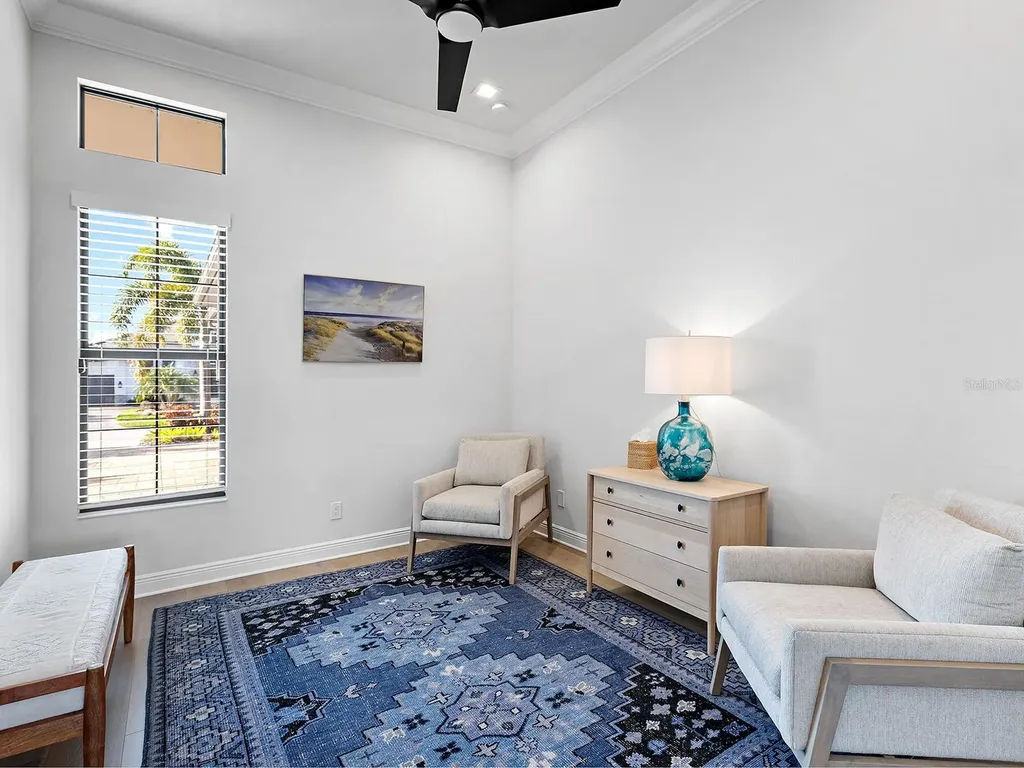 724 Crosswind Avenue Sarasota FL 34240