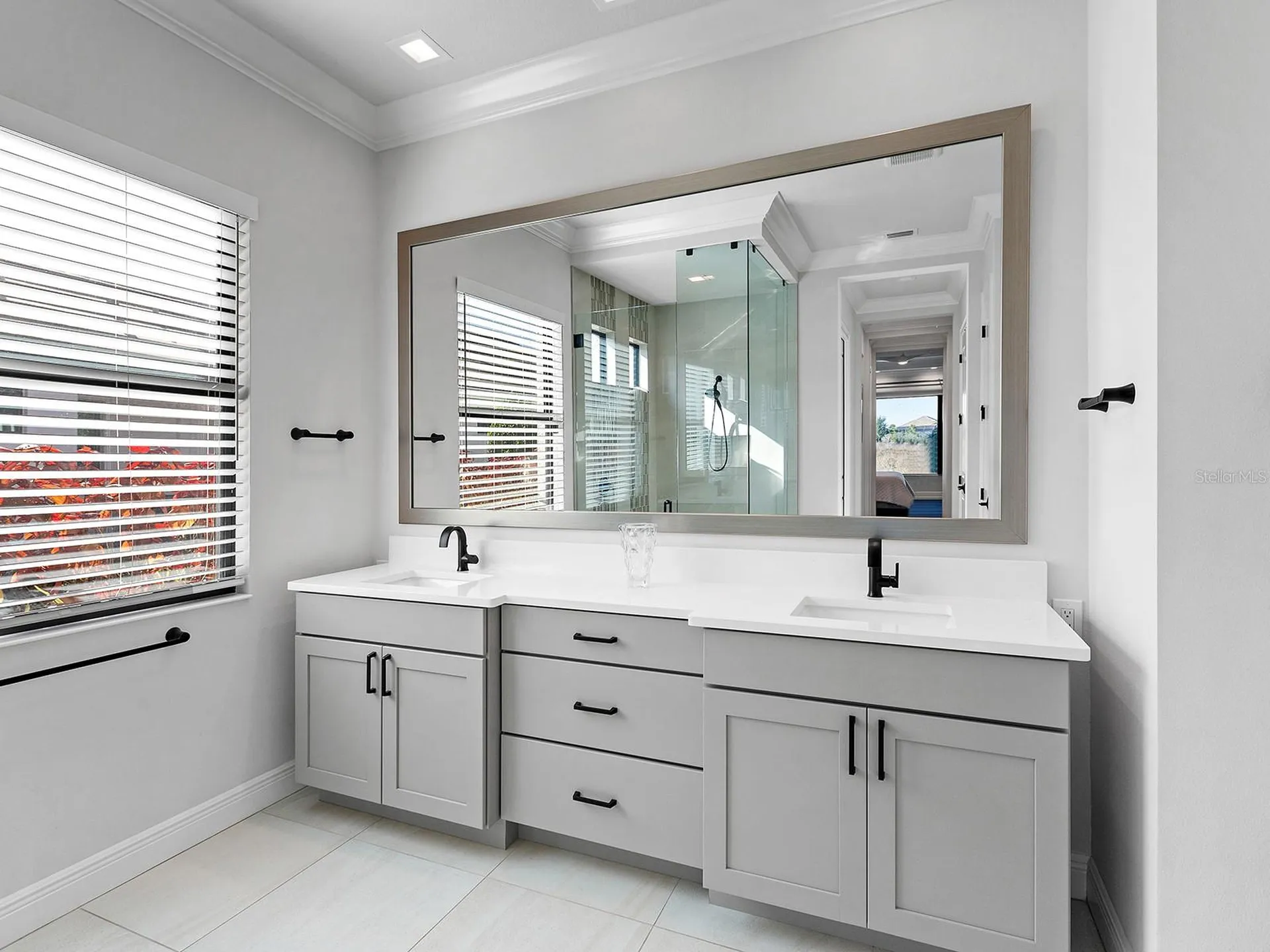 724 Crosswind Avenue Sarasota FL 34240