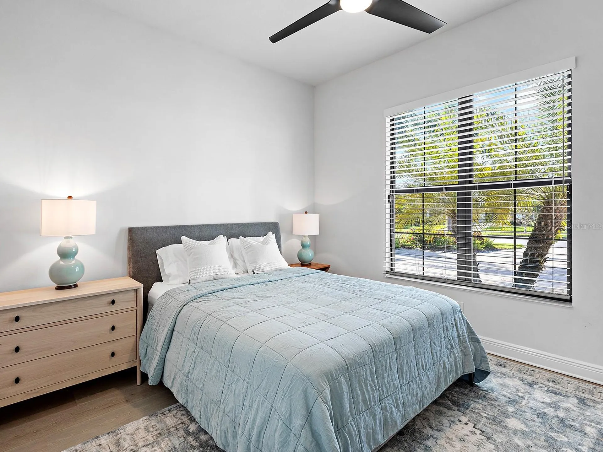 724 Crosswind Avenue Sarasota FL 34240