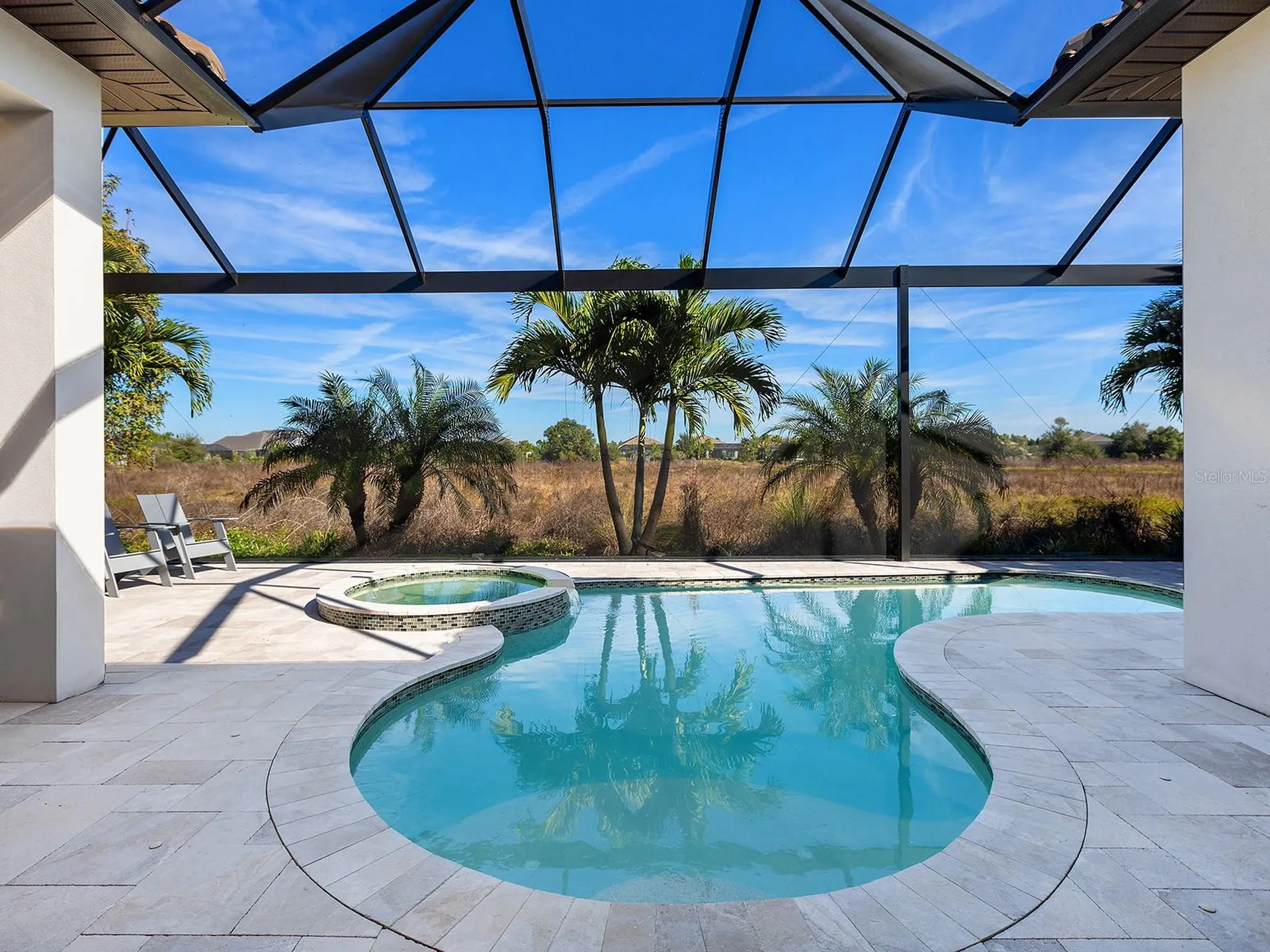 724 Crosswind Avenue Sarasota FL 34240