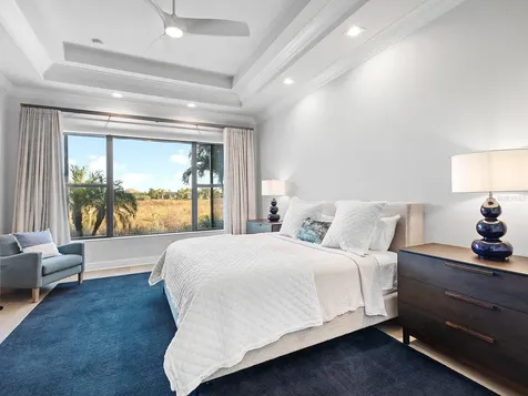 724 Crosswind Avenue Sarasota FL 34240