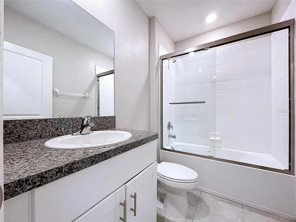 6822 King Creek Drive Sun City Center FL 33573