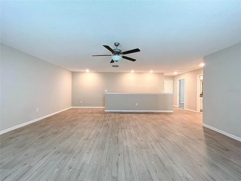6822 King Creek Drive Sun City Center FL 33573