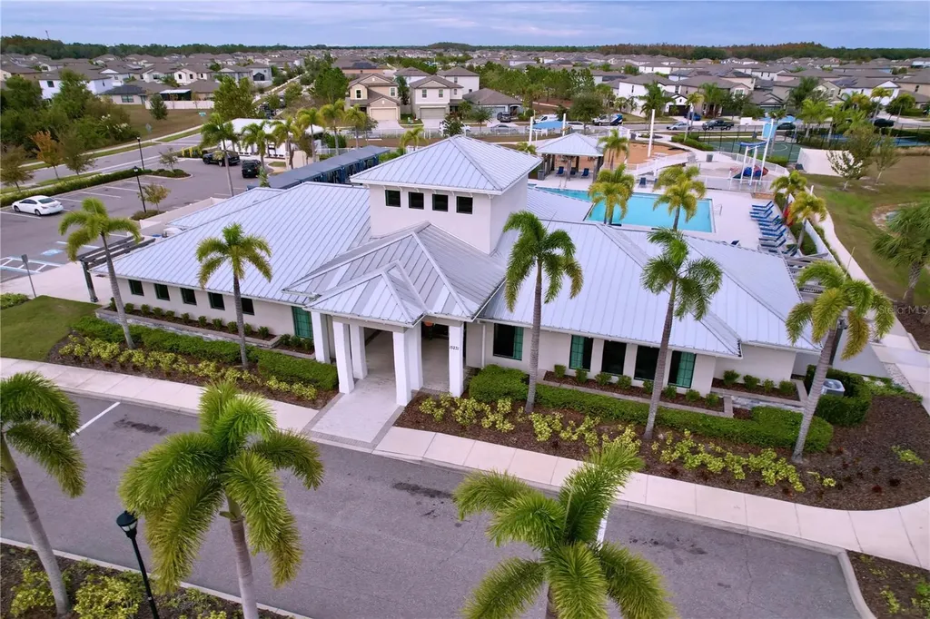 6822 King Creek Drive Sun City Center FL 33573