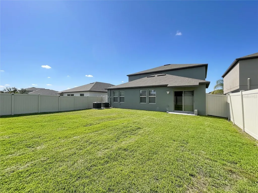 6822 King Creek Drive Sun City Center FL 33573