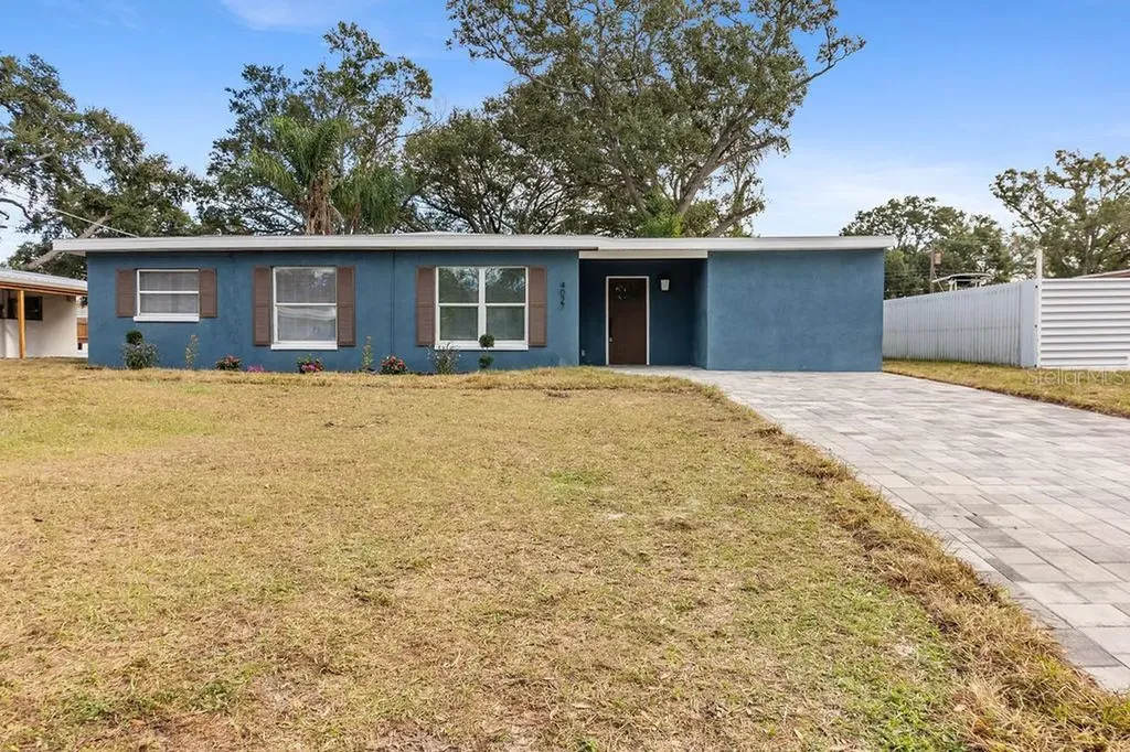 4027 Waring Drive Tampa FL 33610