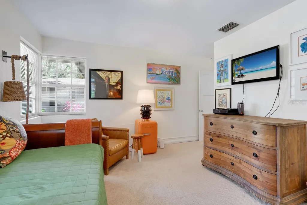 1542 Gulfview Drive Sarasota FL 34236