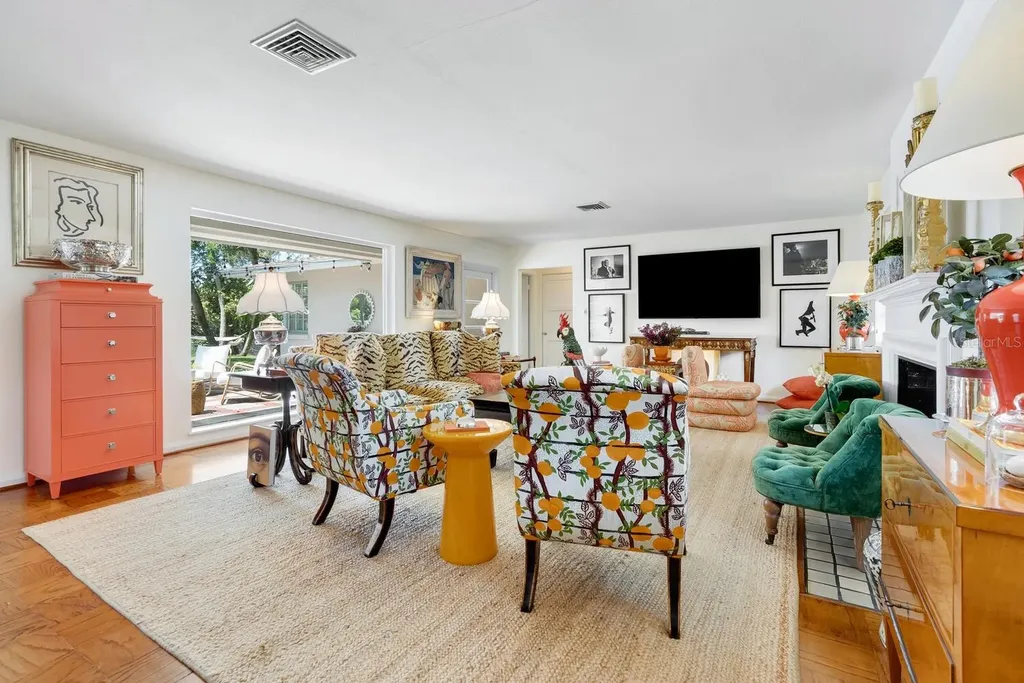 1542 Gulfview Drive Sarasota FL 34236