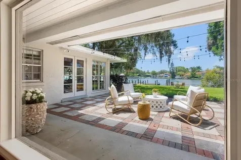 1542 Gulfview Drive Sarasota FL 34236